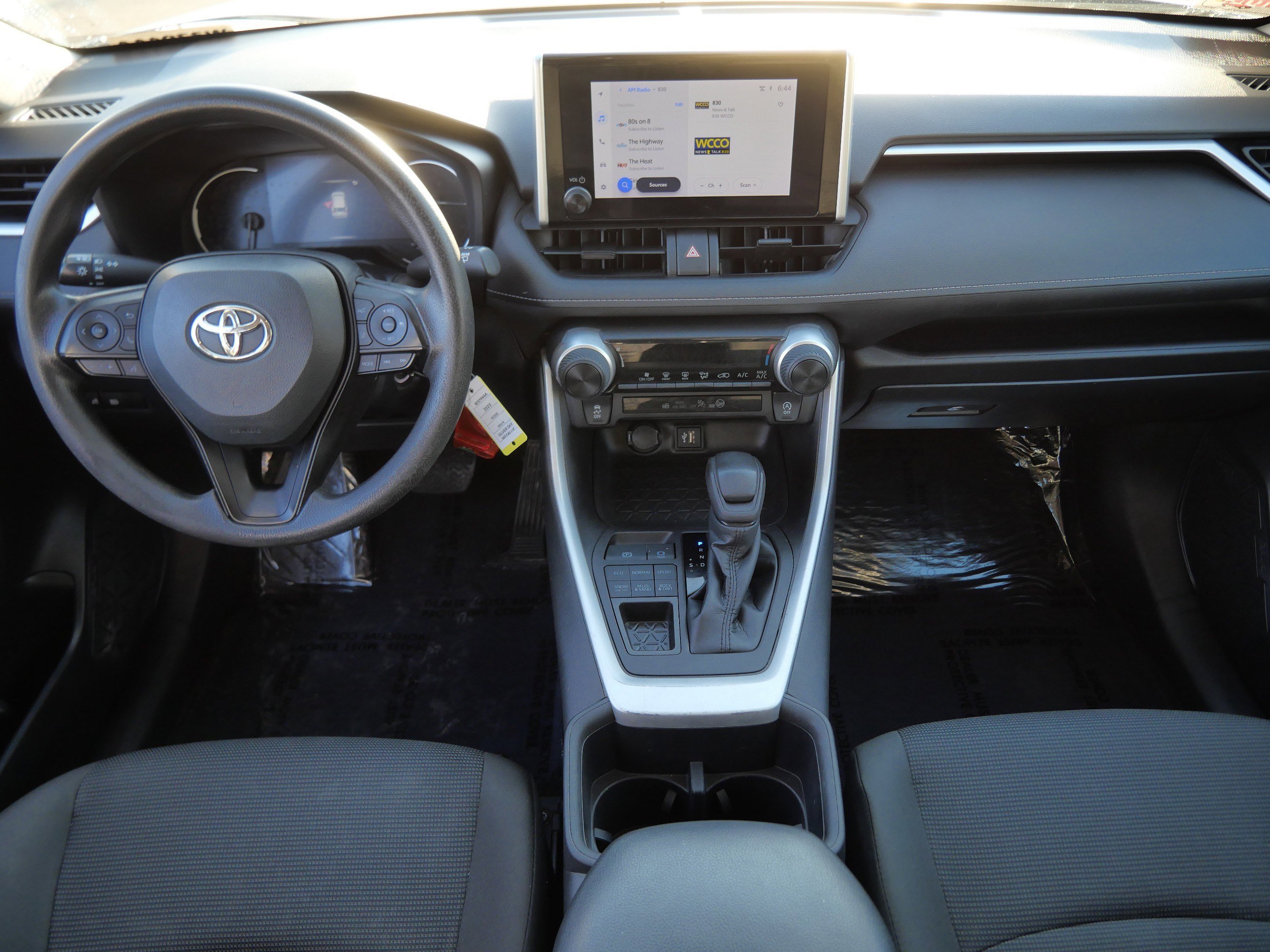 Certified 2023 Toyota RAV4 LE AWD/4WD image 11