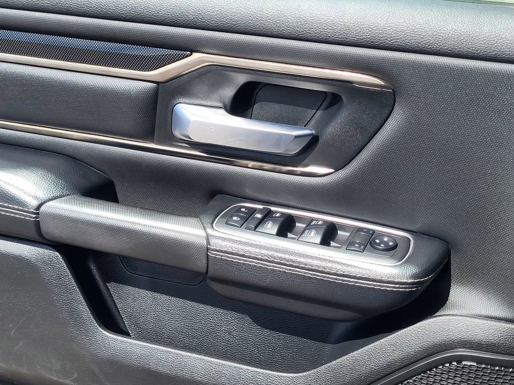 Used 2022 RAM 1500 Rebel w/ Night Edition image 30