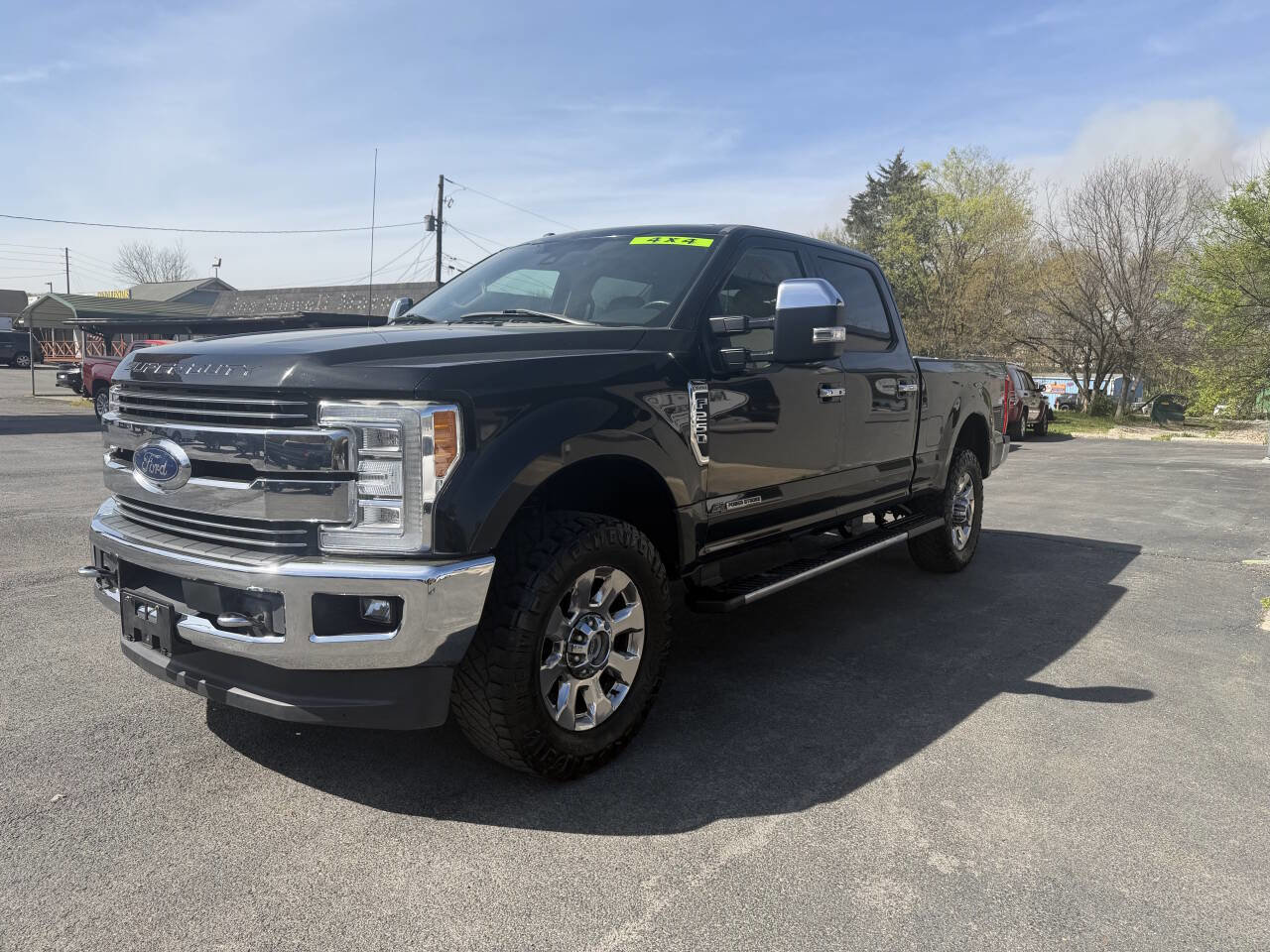 Used 2018 Ford F250 Lariat w/ Lariat Ultimate Package image 2