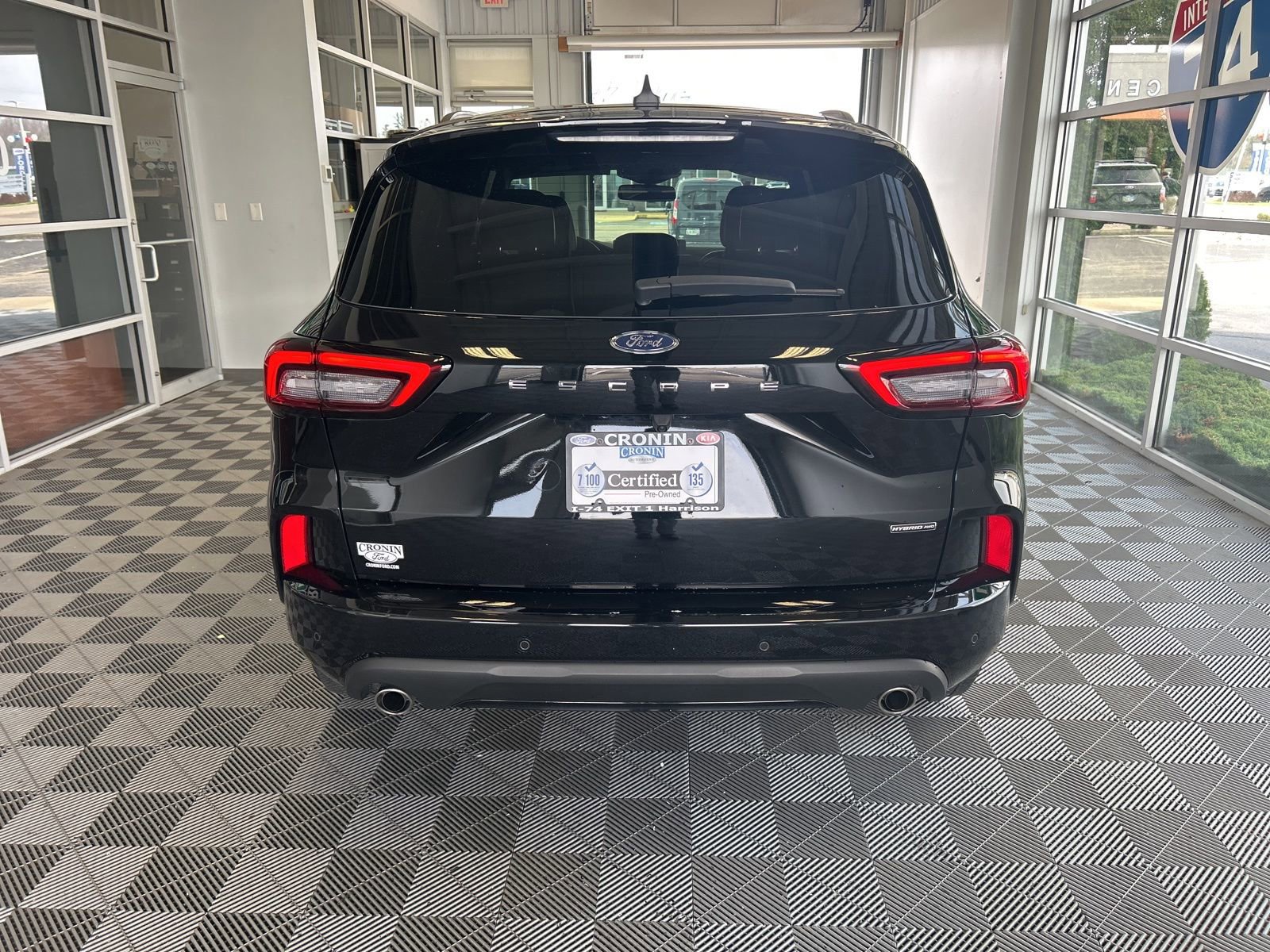 Used 2023 Ford Escape ST-Line Elite image 5