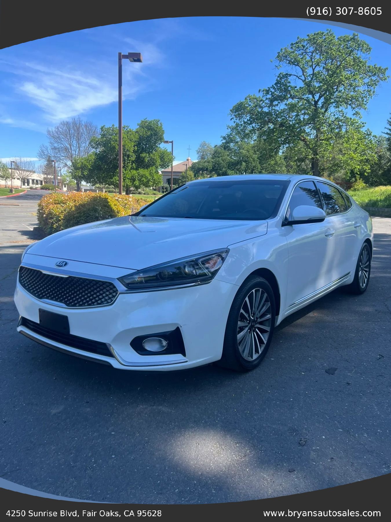 Used 2017 Kia Cadenza Premium