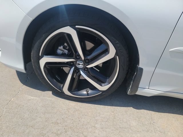 Used 2020 Honda Accord Sport image 9
