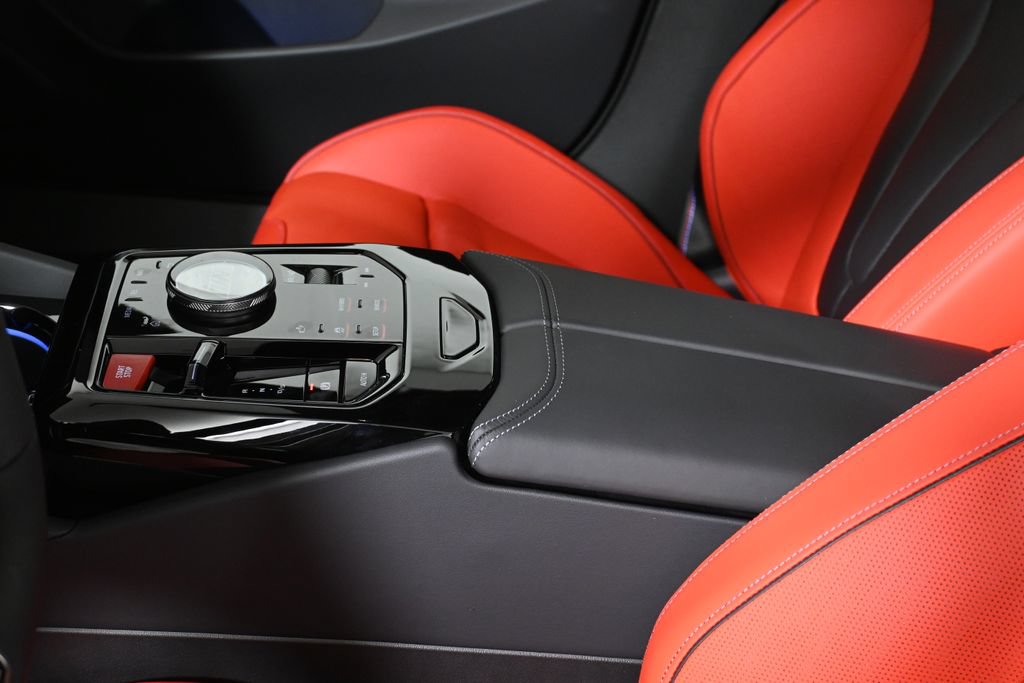 New 2027 BMW M5 Touring AWD/4WD image 23