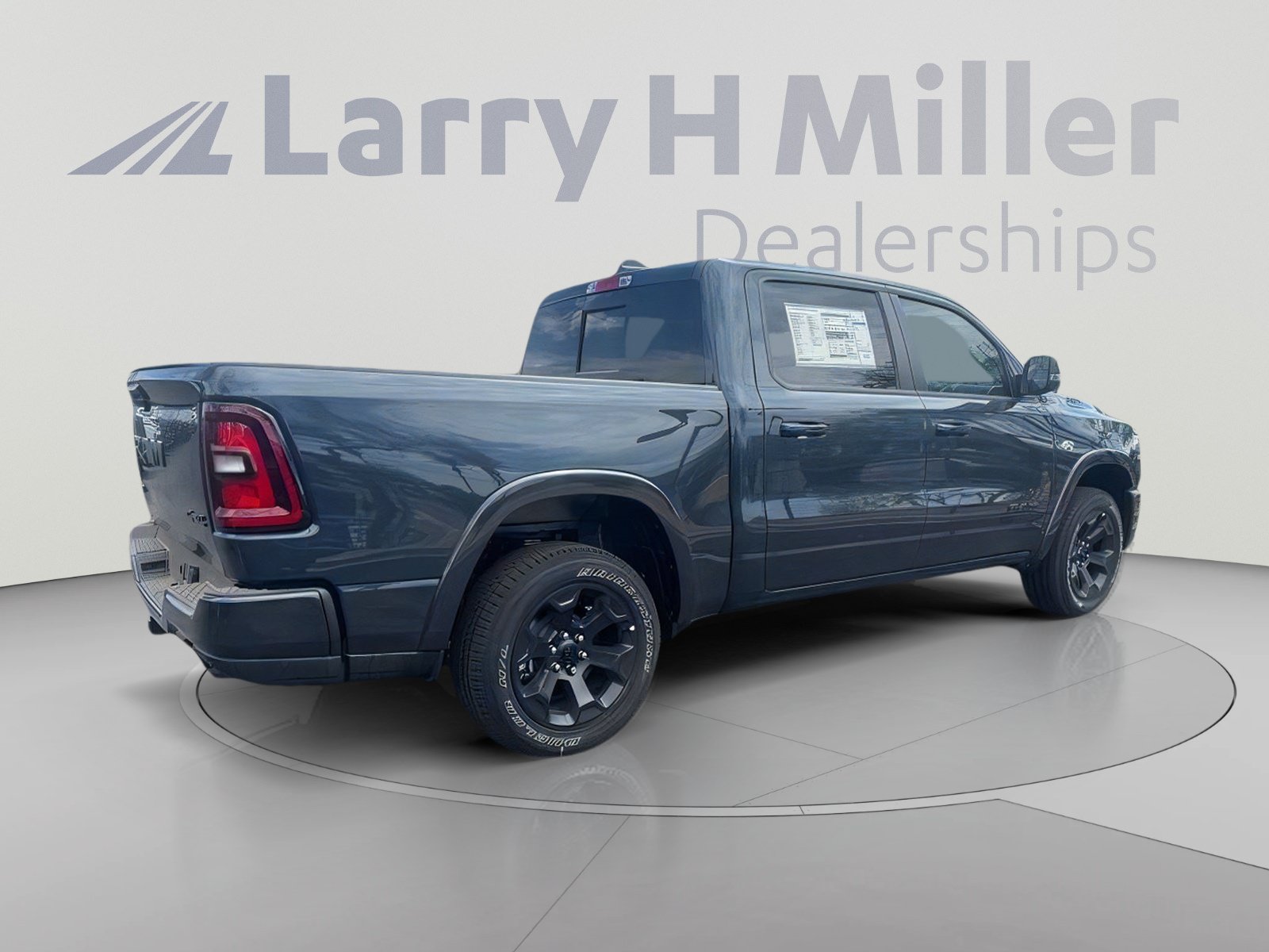 New 2026 RAM 1500 Big Horn AWD/4WD image 5