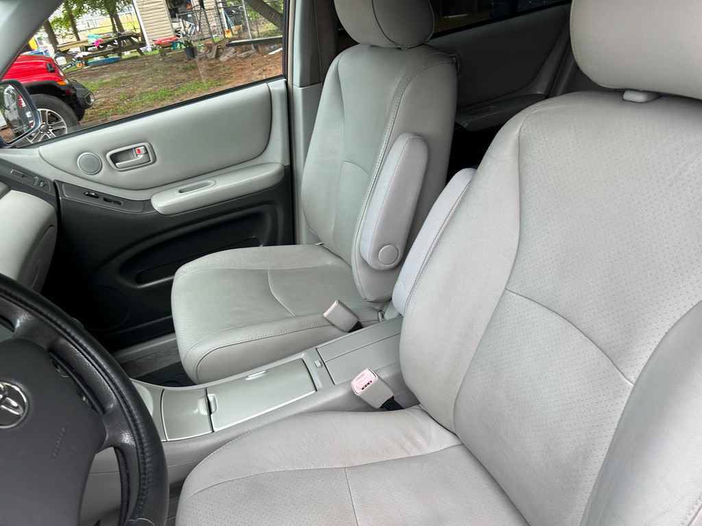 Used 2007 Toyota Highlander 2WD image 9