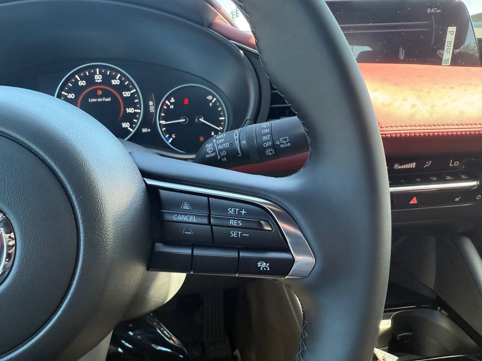 New 2026 MAZDA MAZDA3 2.5 S Hatchback w/ Premium Pkg image 28