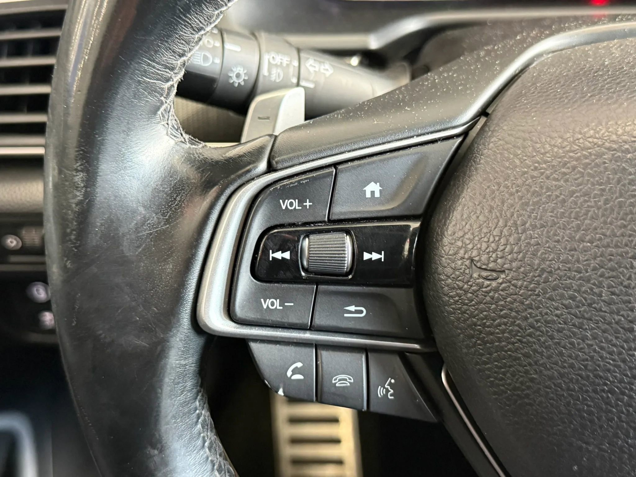 Used 2019 Honda Accord Sport image 8