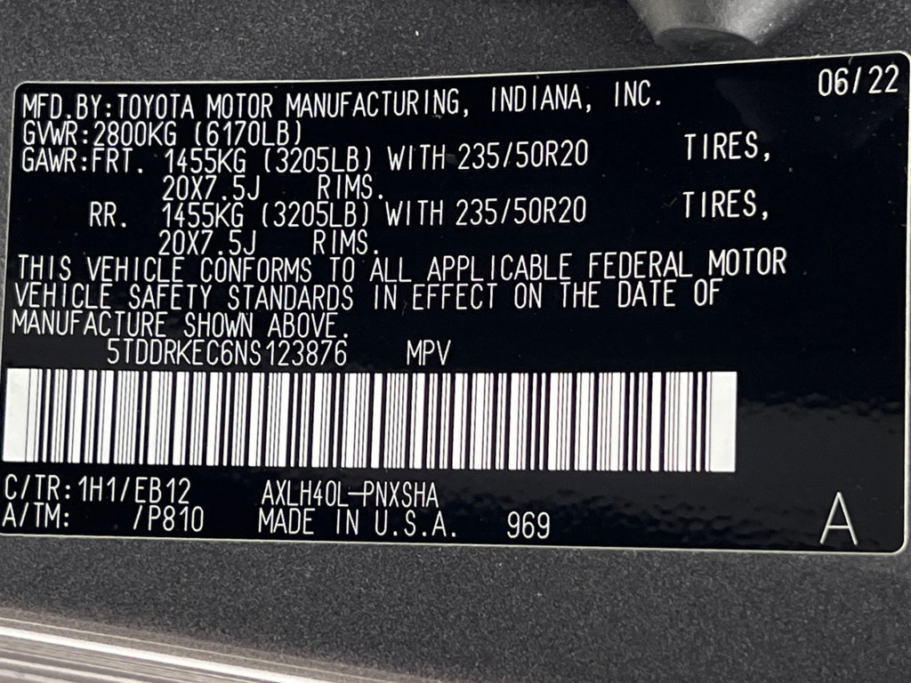 Used 2022 Toyota Sienna XSE w/ XSE Plus Package FWD image 25