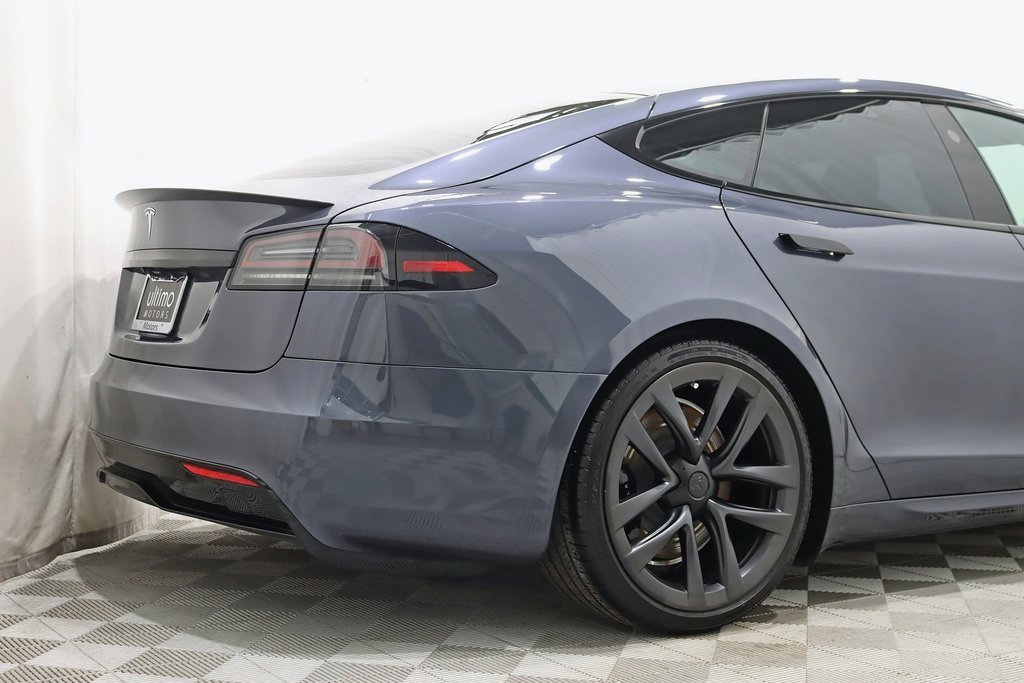 Used 2023 Tesla Model S Standard Range image 9
