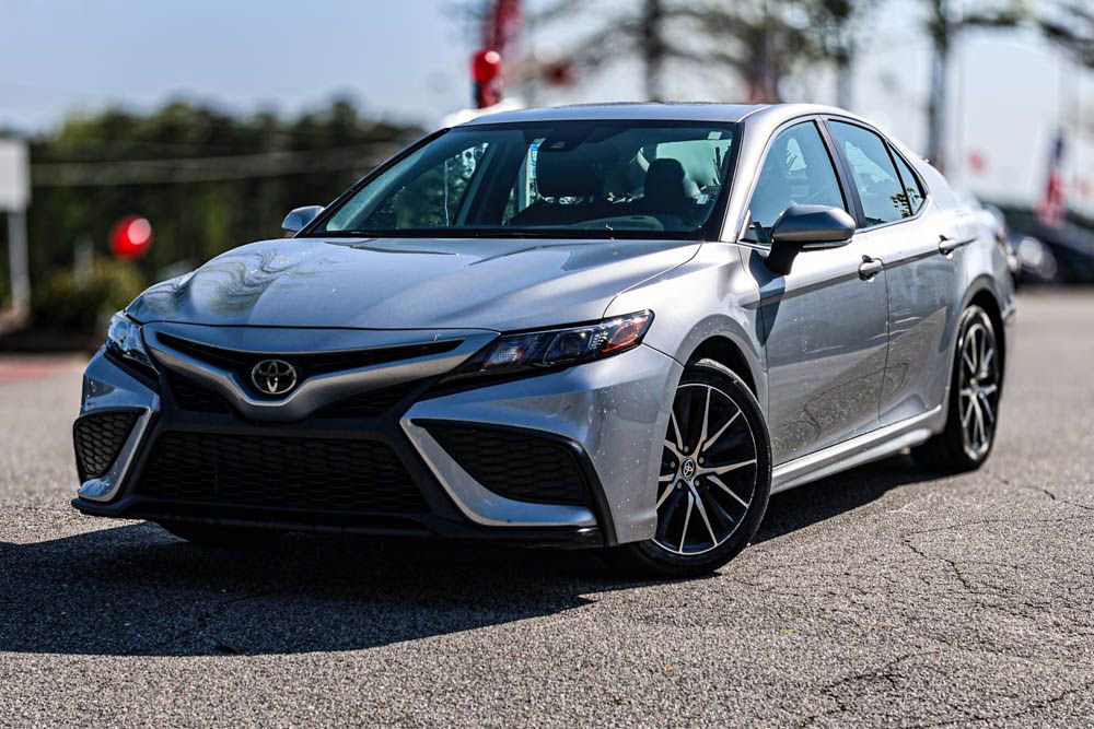 Used 2023 Toyota Camry SE