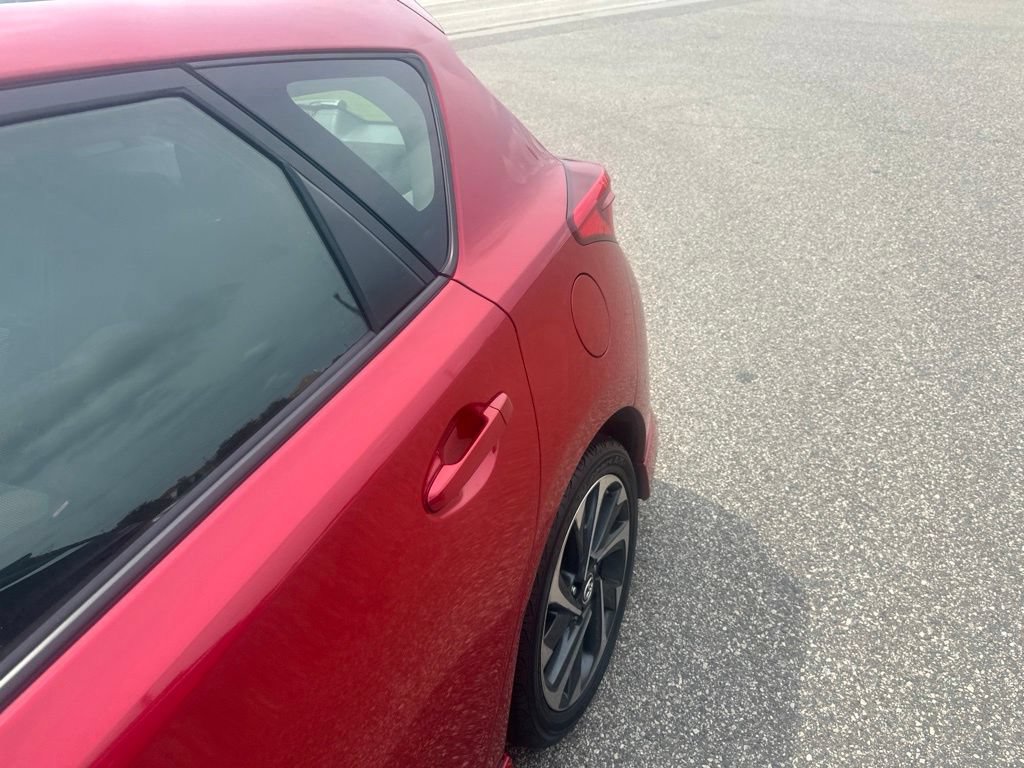 Used 2017 Toyota Corolla iM FWD image 9
