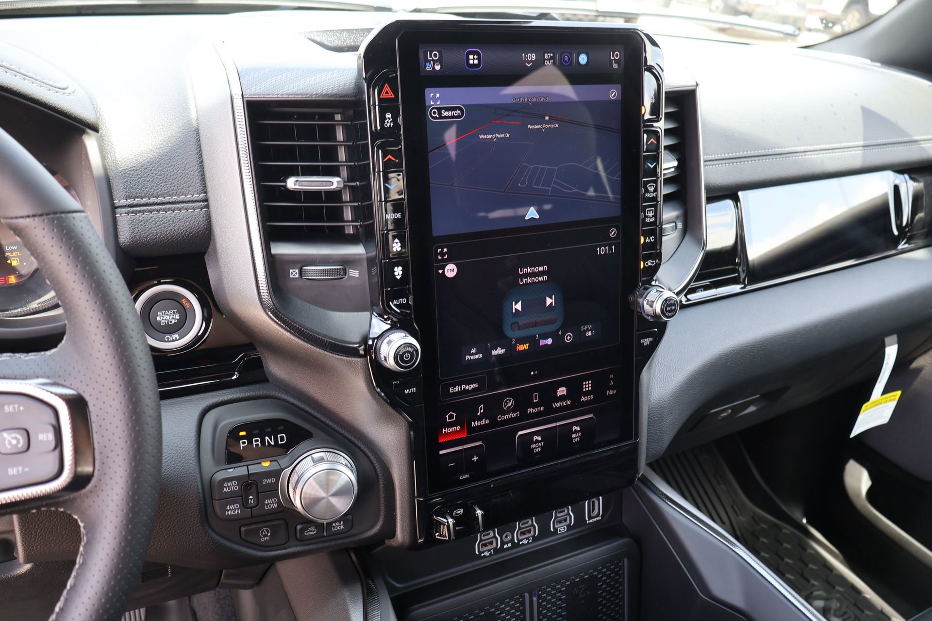 New 2026 RAM 1500 Rebel AWD/4WD image 5