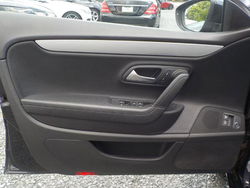 Used 2015 Volkswagen CC Sport image 10