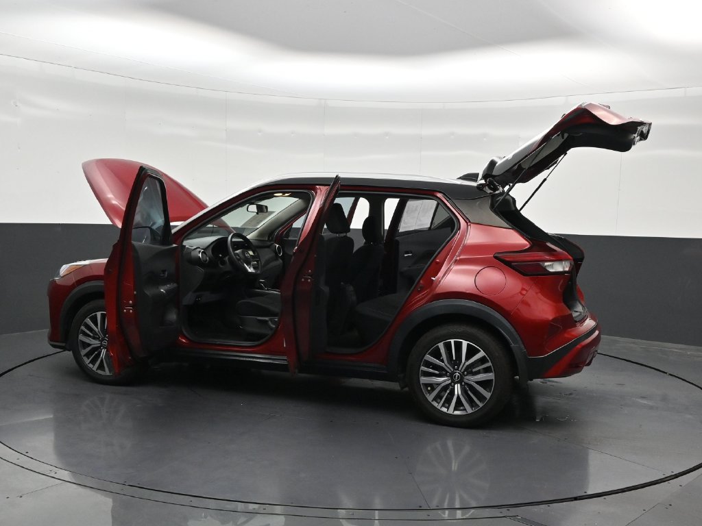Used 2022 Nissan Kicks SV FWD image 34