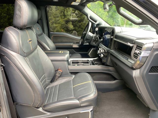 Used 2024 Ford F250 Platinum w/ FX4 Off-Road Package AWD/4WD image 37
