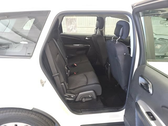 Used 2014 Dodge Journey American Value Package FWD image 21