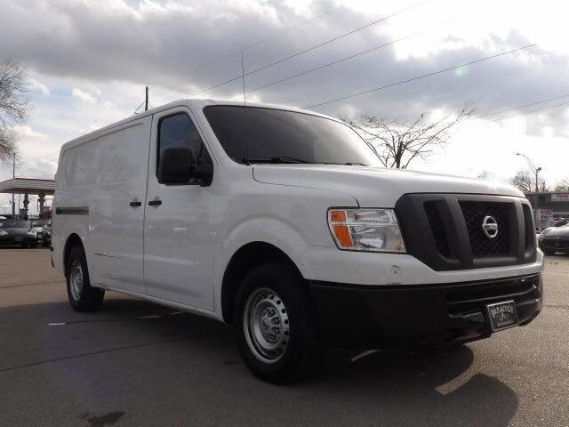 Used 2019 Nissan NV 1500 S image 3