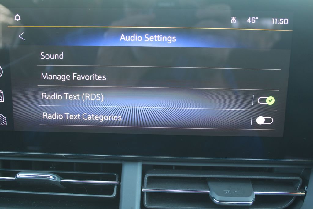 Used 2024 Chevrolet Trax RS image 49