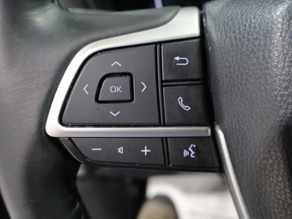 Used 2025 Toyota Grand Highlander AWD image 36