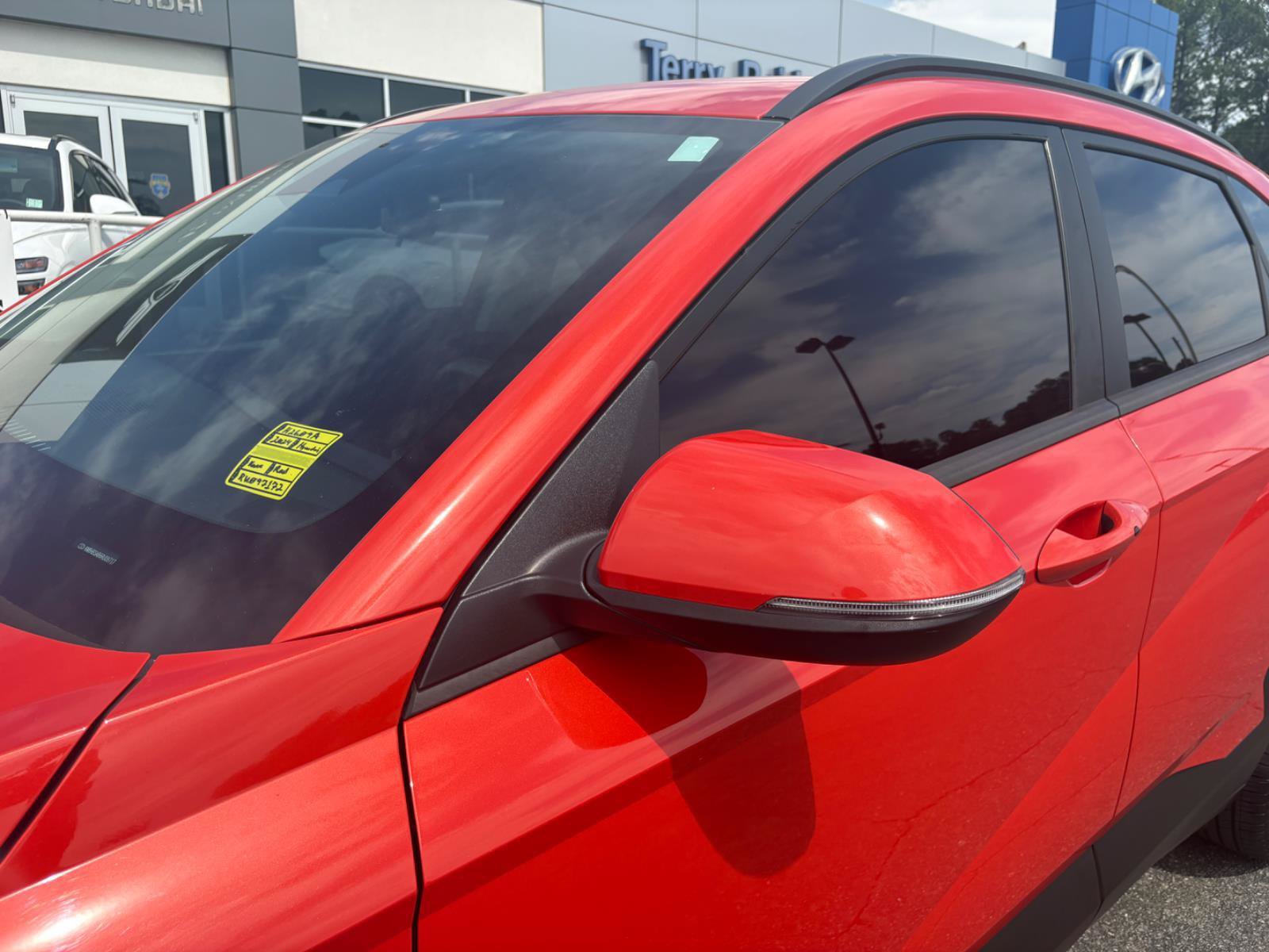Used 2024 Hyundai Kona SEL FWD image 14