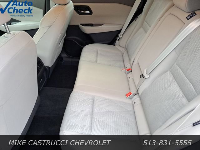 Used 2025 Nissan Rogue SV image 26