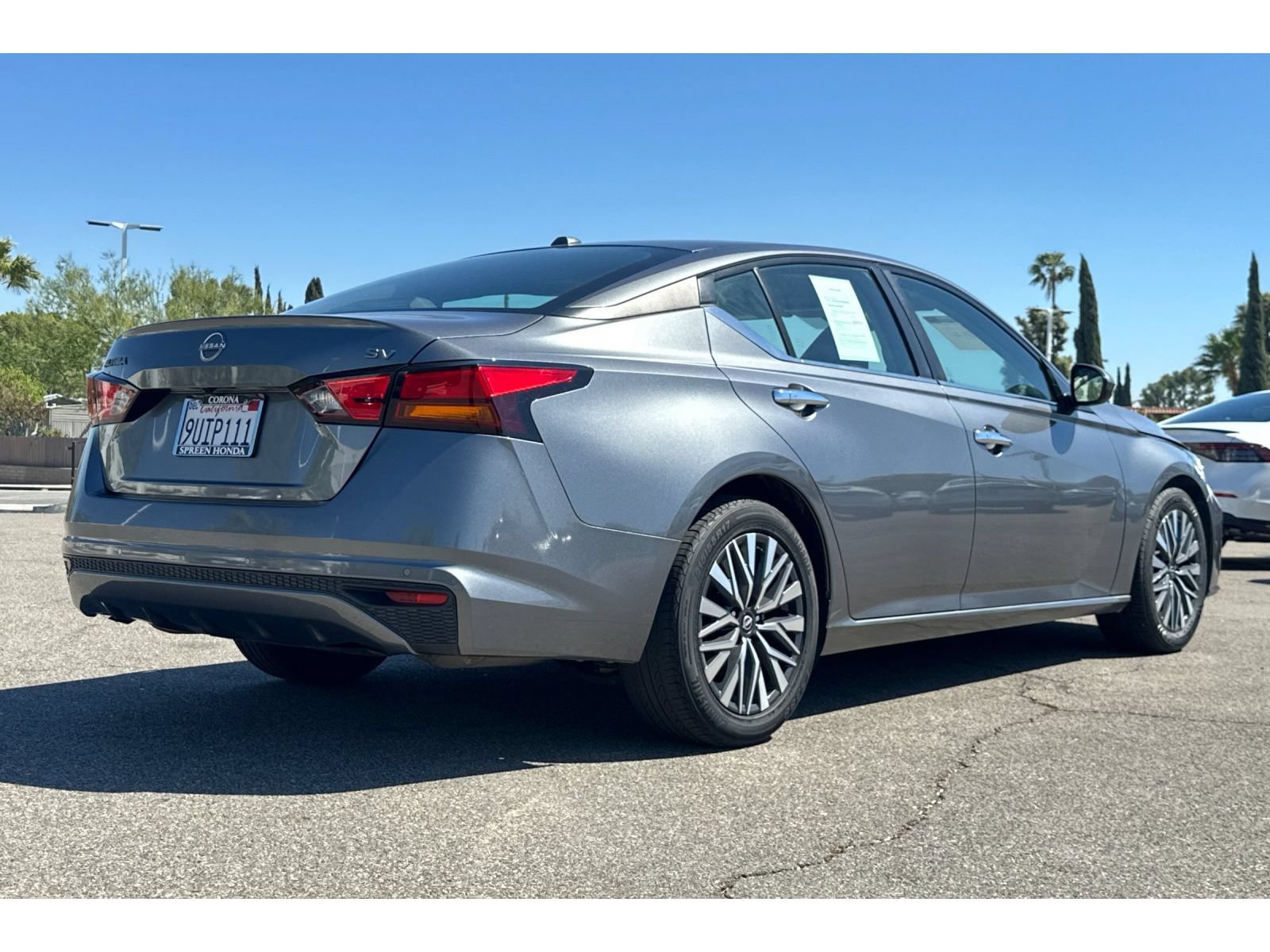Used 2023 Nissan Altima 2.5 SV FWD image 6