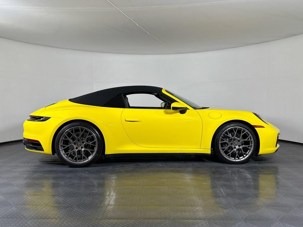 Used 2021 Porsche 911 Carrera RWD image 8