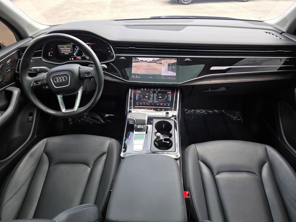 Used 2023 Audi Q7 3.0T Prestige AWD/4WD image 35