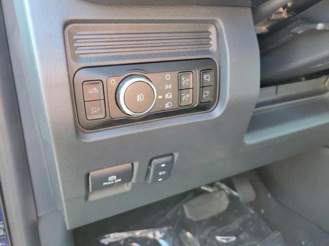 New 2026 Ford F250 Lariat w/ Lariat Ultimate Package image 28