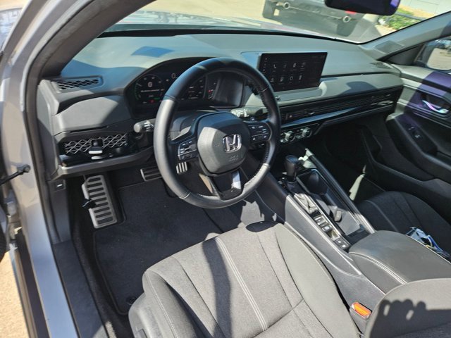Used 2023 Honda Accord Sport image 16