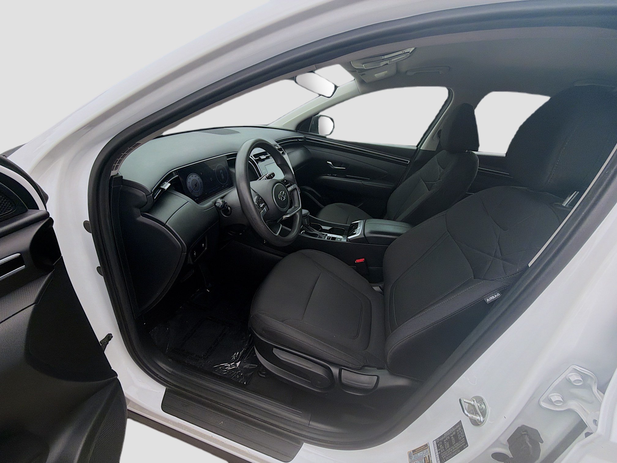 Used 2024 Hyundai Tucson SE FWD image 16