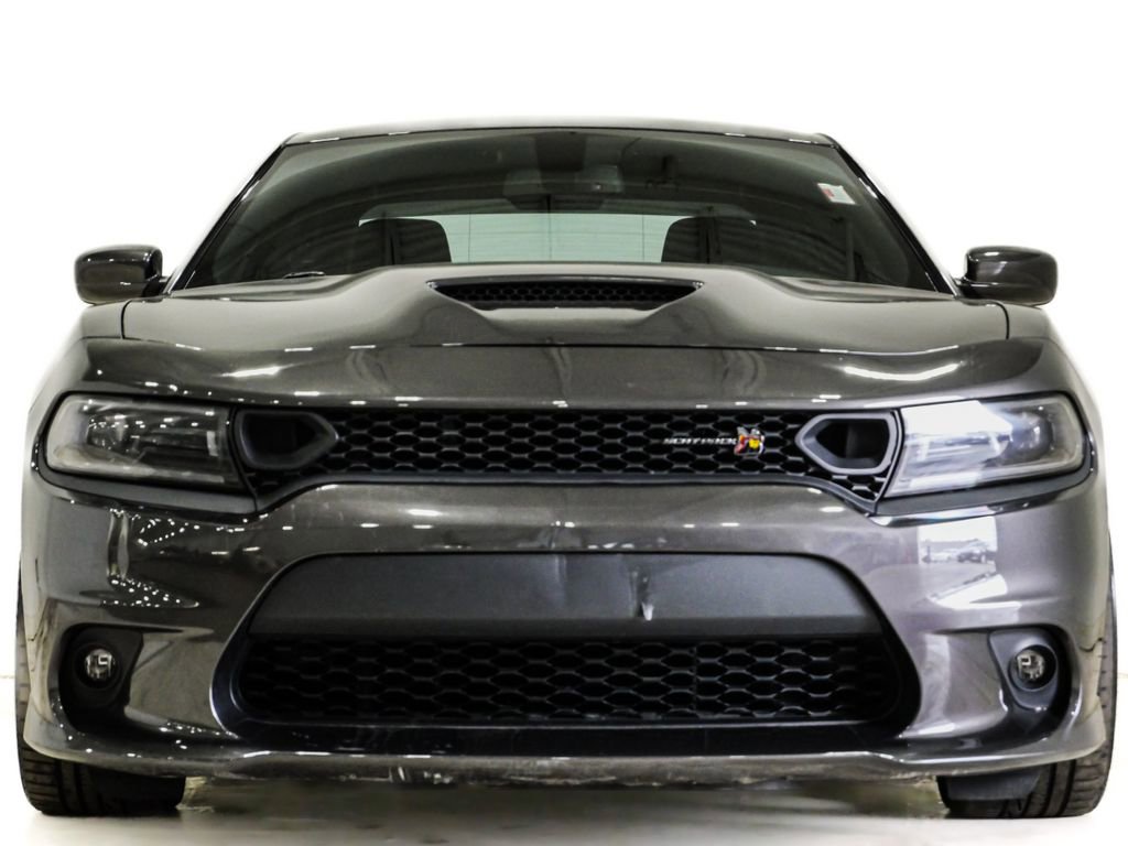 Used 2022 Dodge Charger Scat Pack w/ Harman/Kardon Audio Group image 2