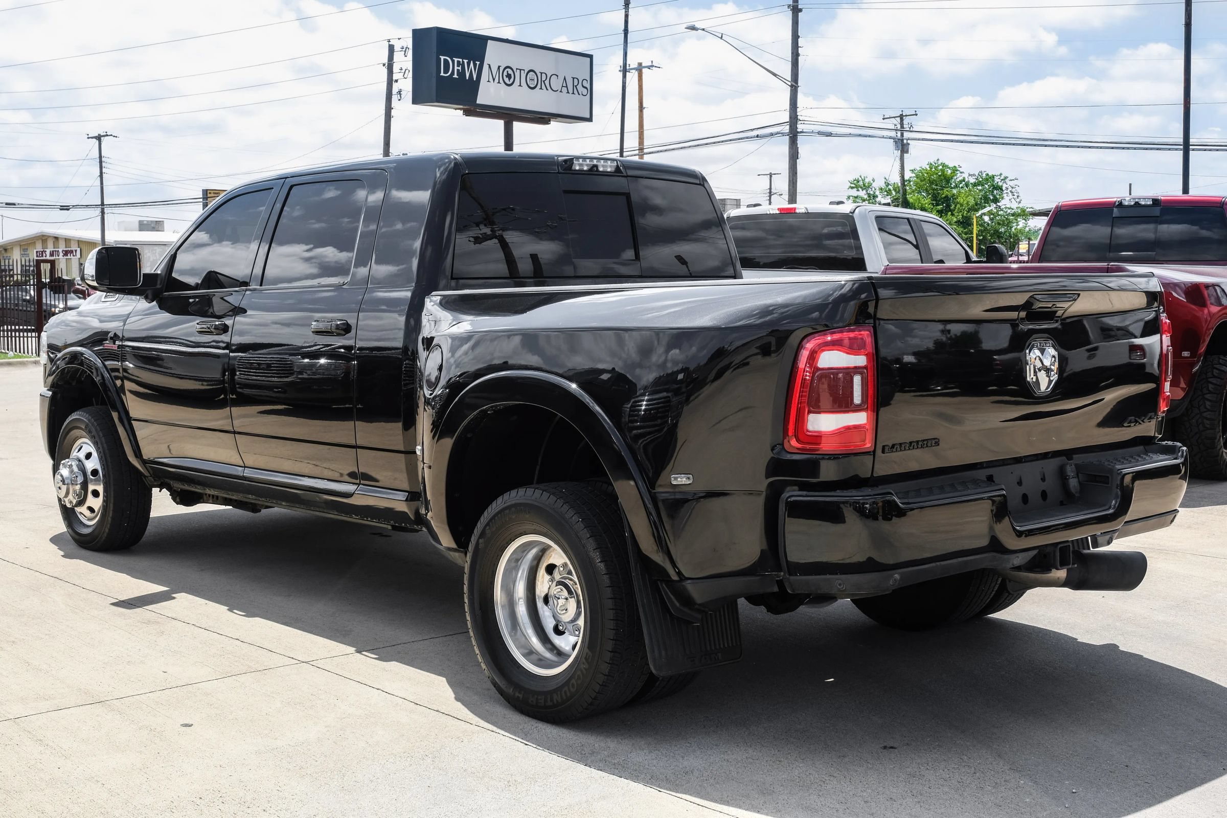 Used 2019 RAM 3500 Laramie AWD/4WD image 15