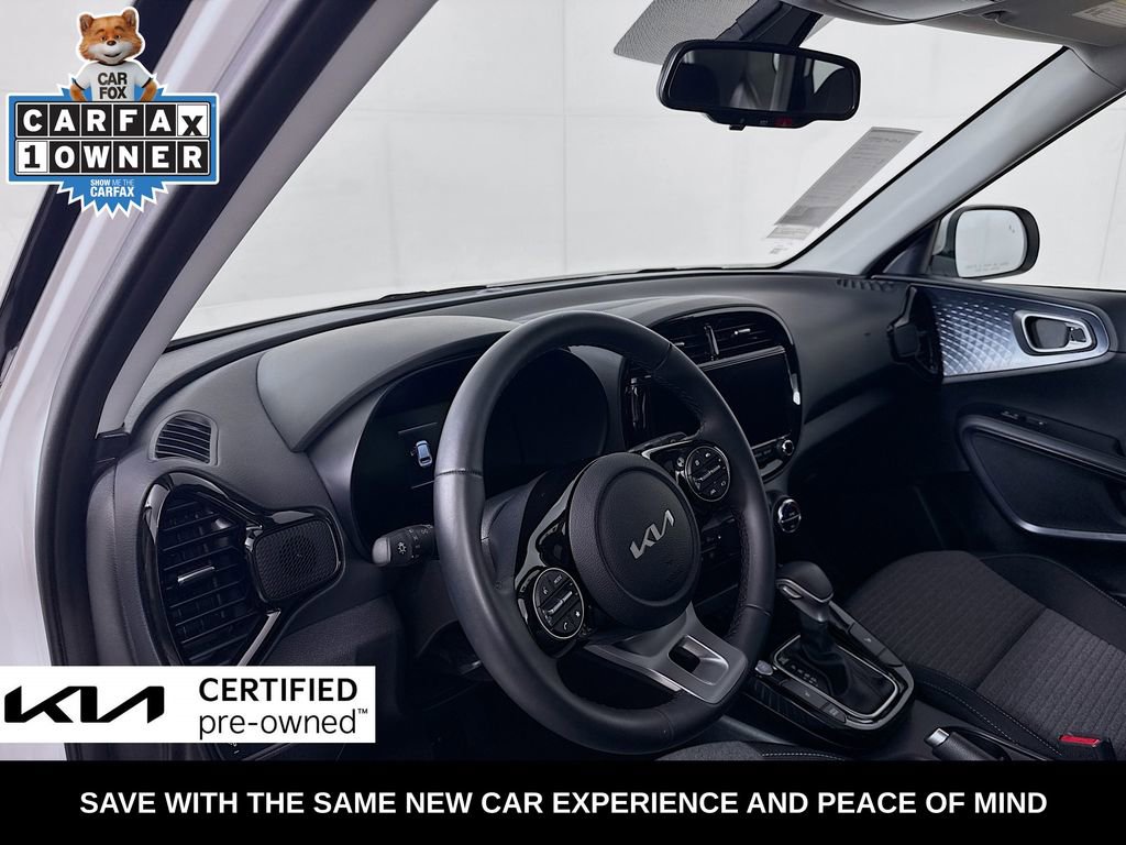 Certified 2025 Kia Soul EX FWD image 10