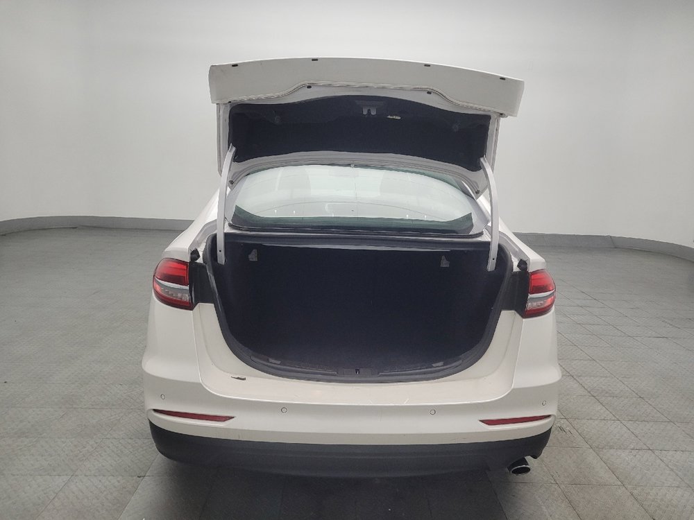 Used 2019 Ford Fusion SEL FWD image 29