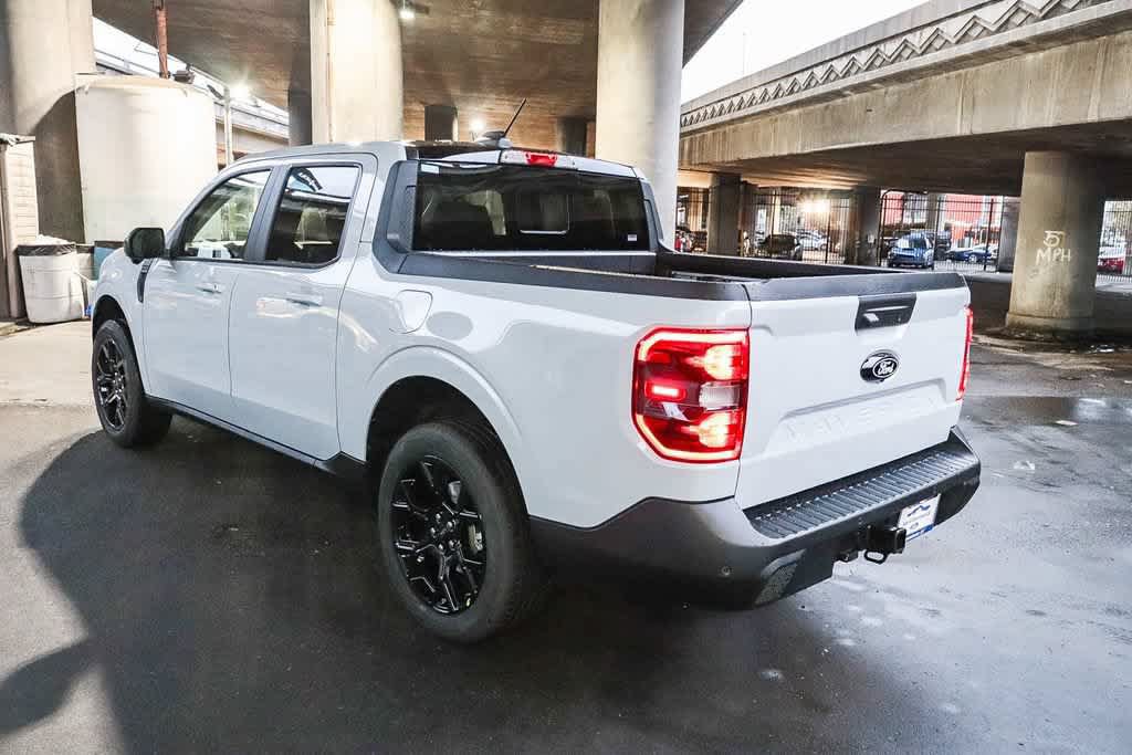 New 2025 Ford Maverick Lariat w/ Black Appearance Package AWD/4WD image 15