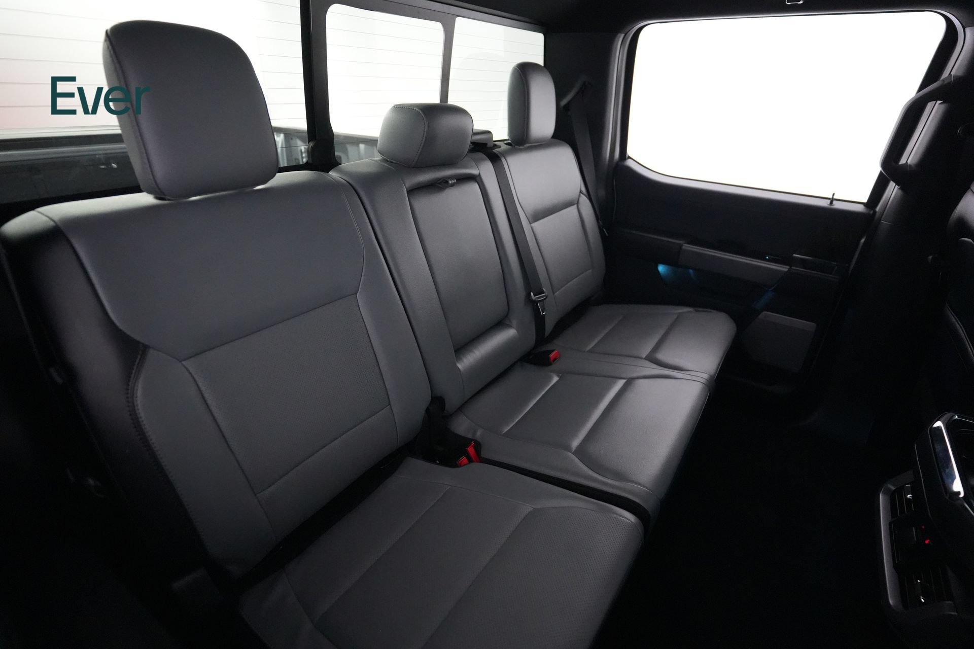 Used 2023 Ford F150 Lightning Lariat w/ Equipment Group 511A High AWD/4WD image 5