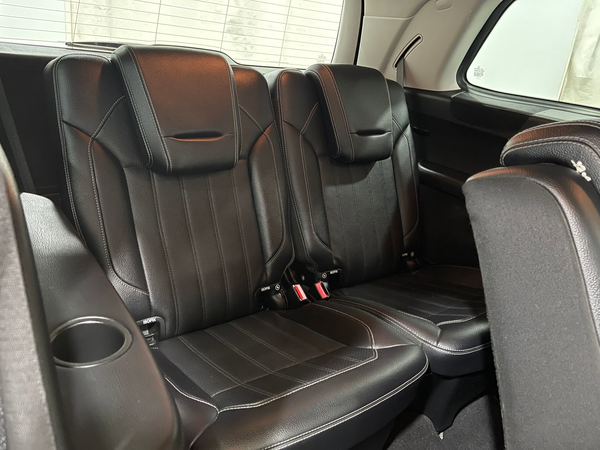 Used 2016 Mercedes-Benz GL 450 4MATIC w/ Premium I Package image 33