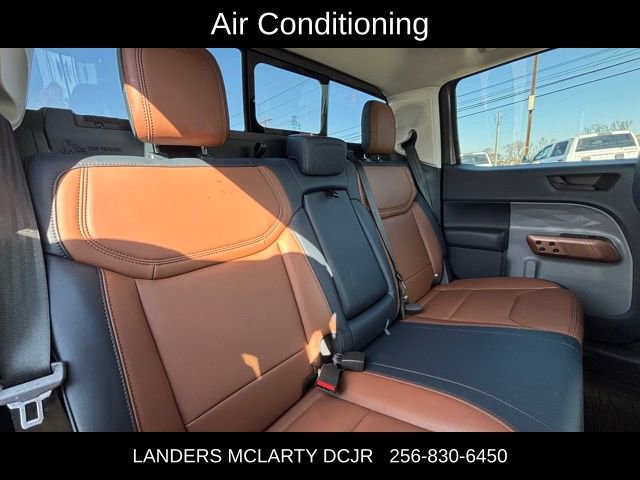 Used 2023 Ford Maverick Lariat w/ Lariat Luxury Package image 16