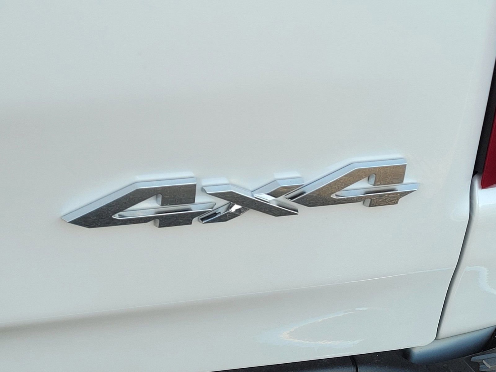 New 2025 RAM 1500 Laramie image 24