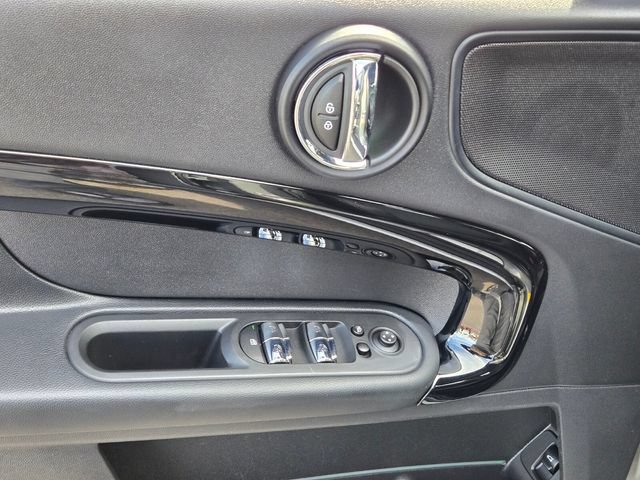 Used 2019 MINI Cooper Countryman S w/ Premium Package FWD image 17