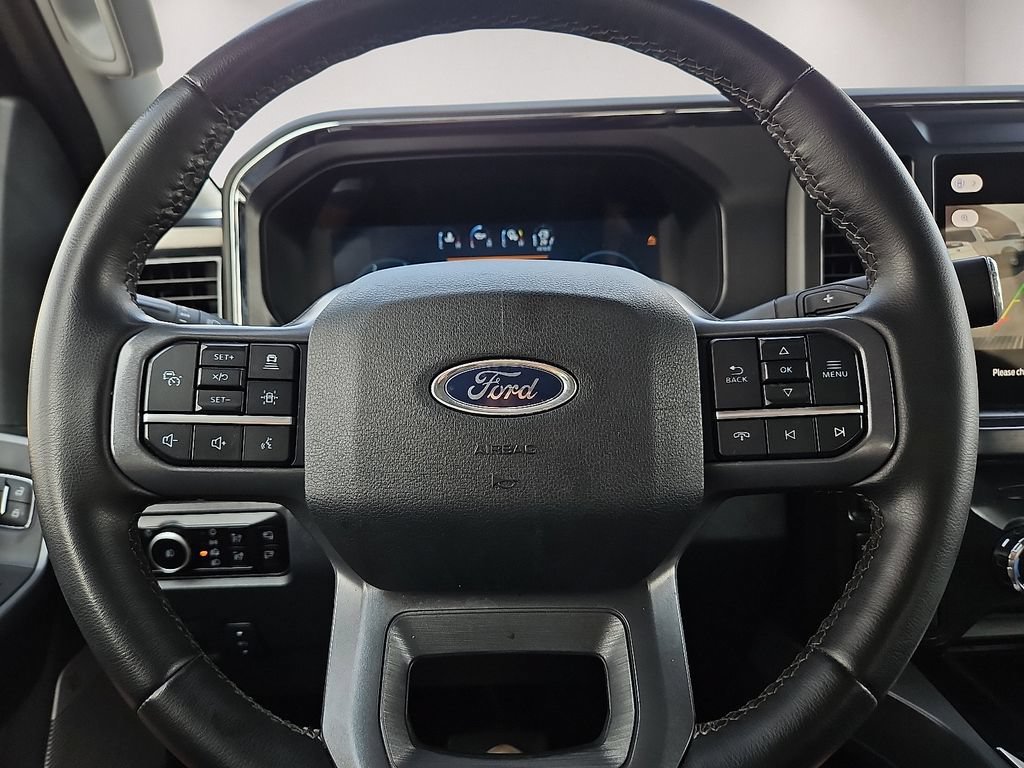Used 2025 Ford F450 Lariat w/ Lariat Ultimate Package AWD/4WD image 30