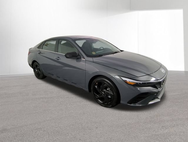 New 2026 Hyundai Elantra SEL Sport Premium FWD image 11
