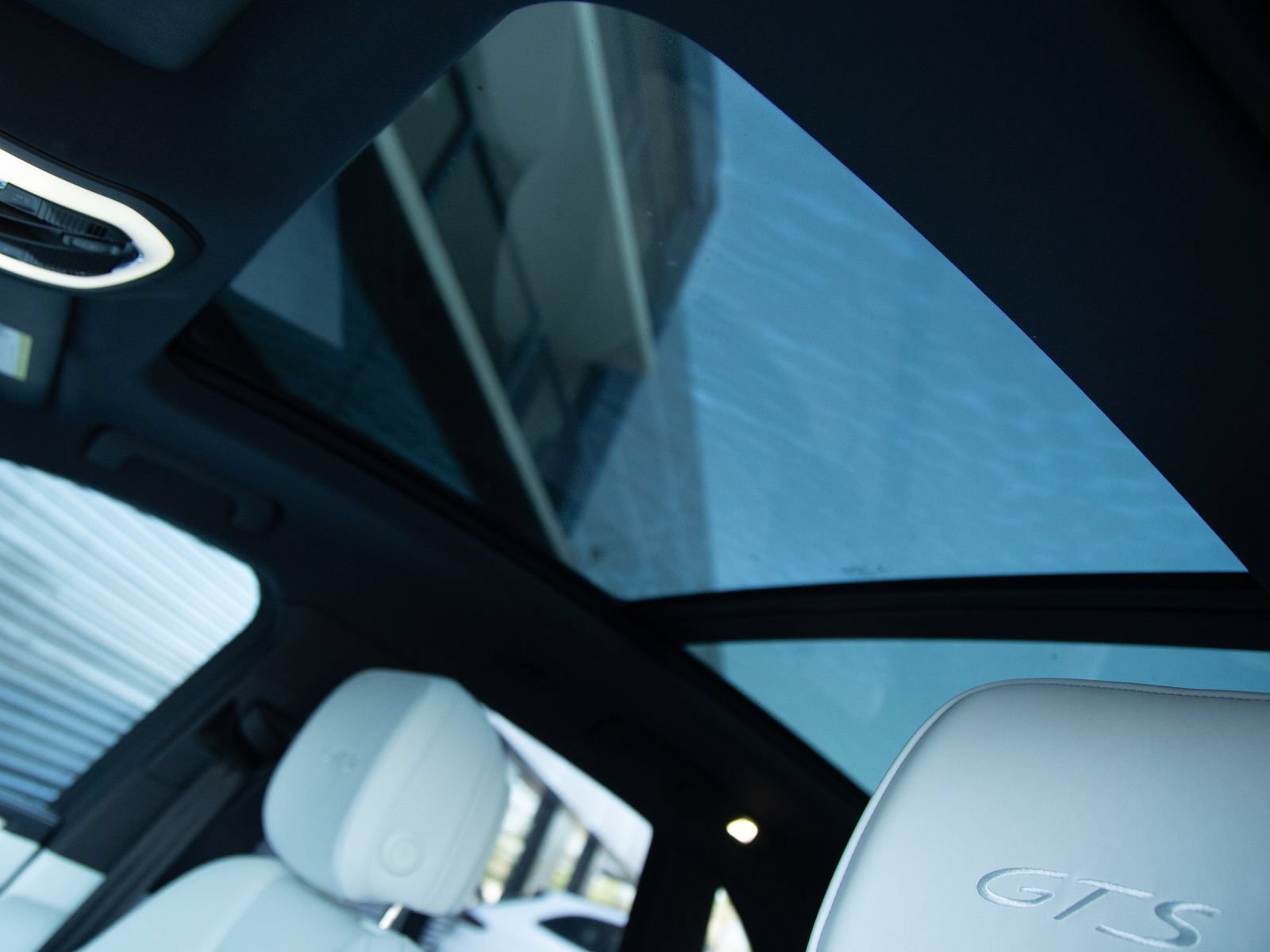 Certified 2023 Porsche Macan GTS AWD/4WD image 10
