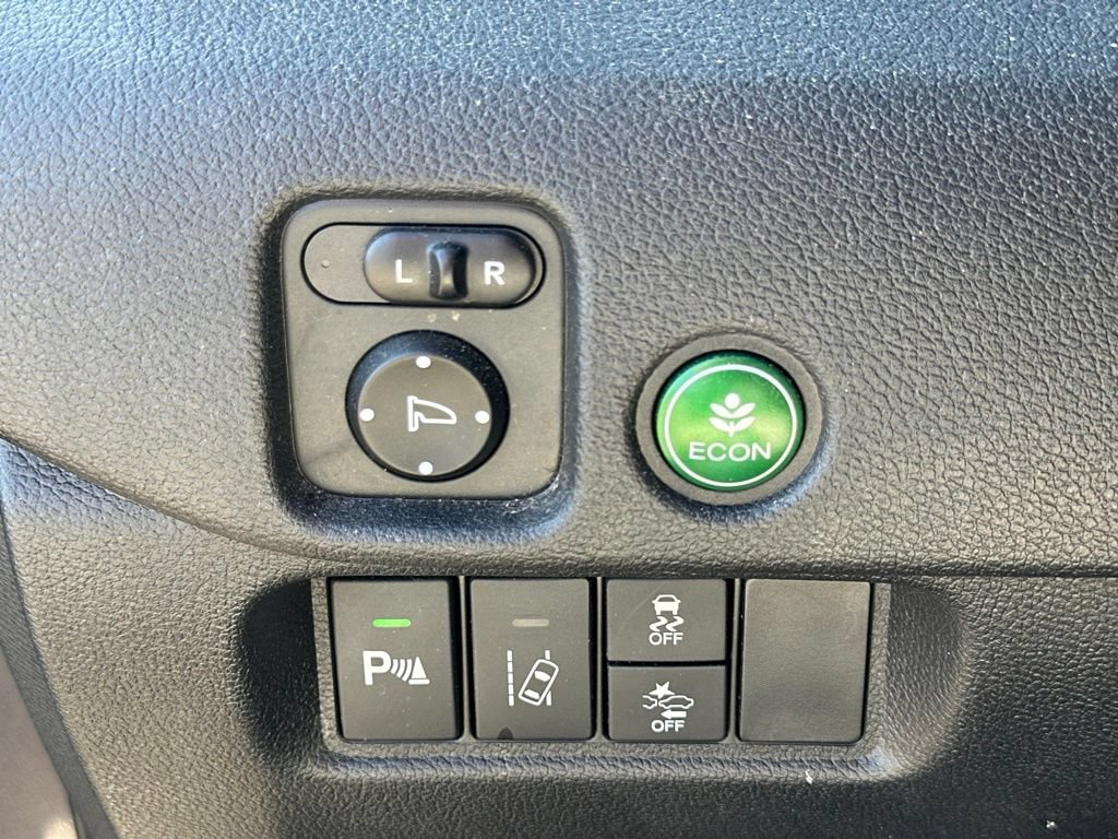Used 2017 Honda Pilot Touring image 18
