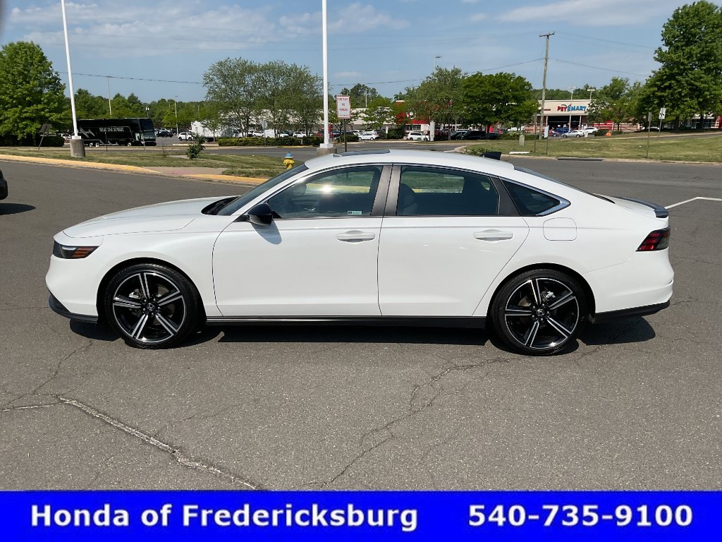 Used 2025 Honda Accord Sport video 3
