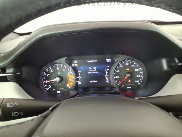 Used 2023 Jeep Compass Limited image 17