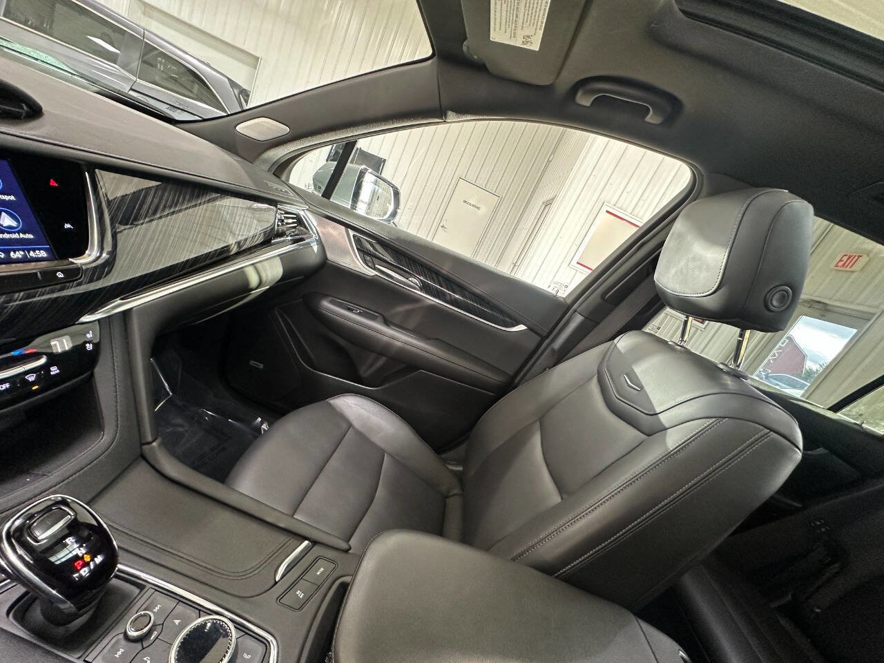 Used 2023 Cadillac XT6 Premium Luxury w/ Technology Package image 46