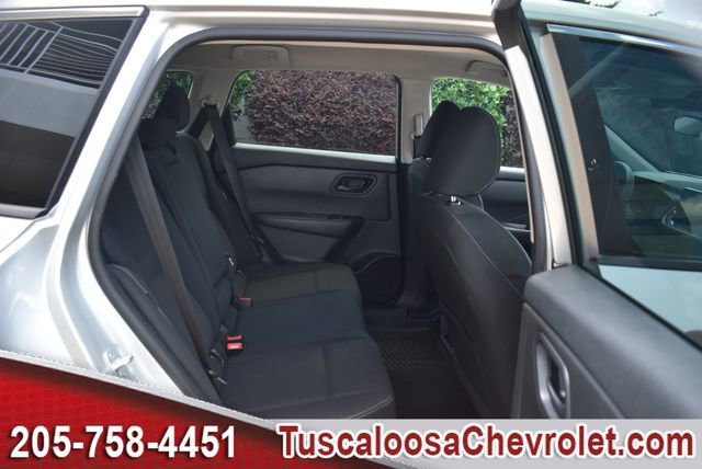 Used 2024 Nissan Rogue S FWD image 21
