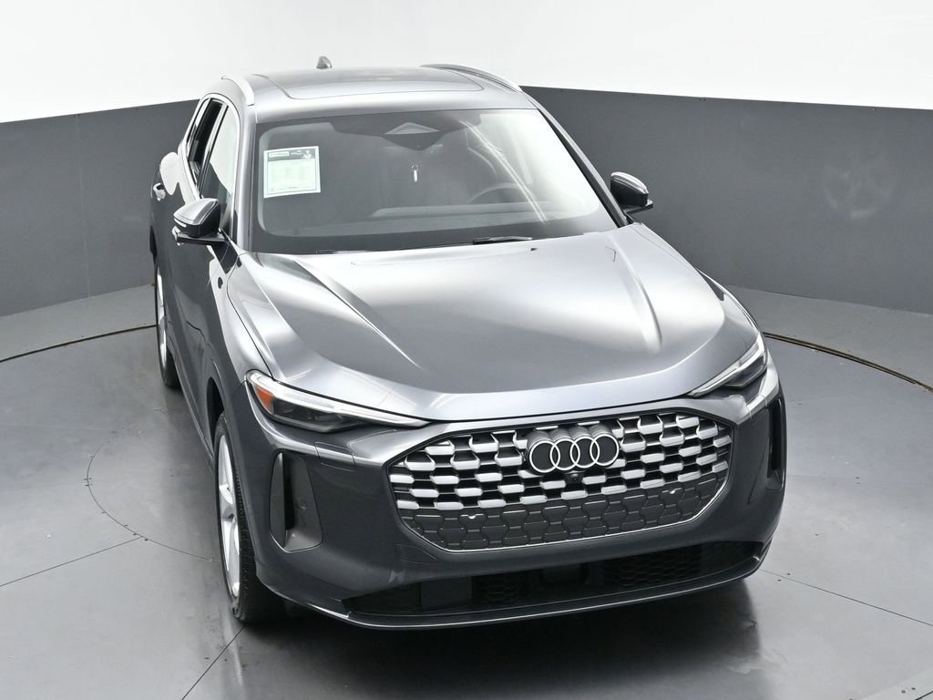 Used 2025 Audi Q5 Premium Plus w/ Premium Plus AWD/4WD image 41
